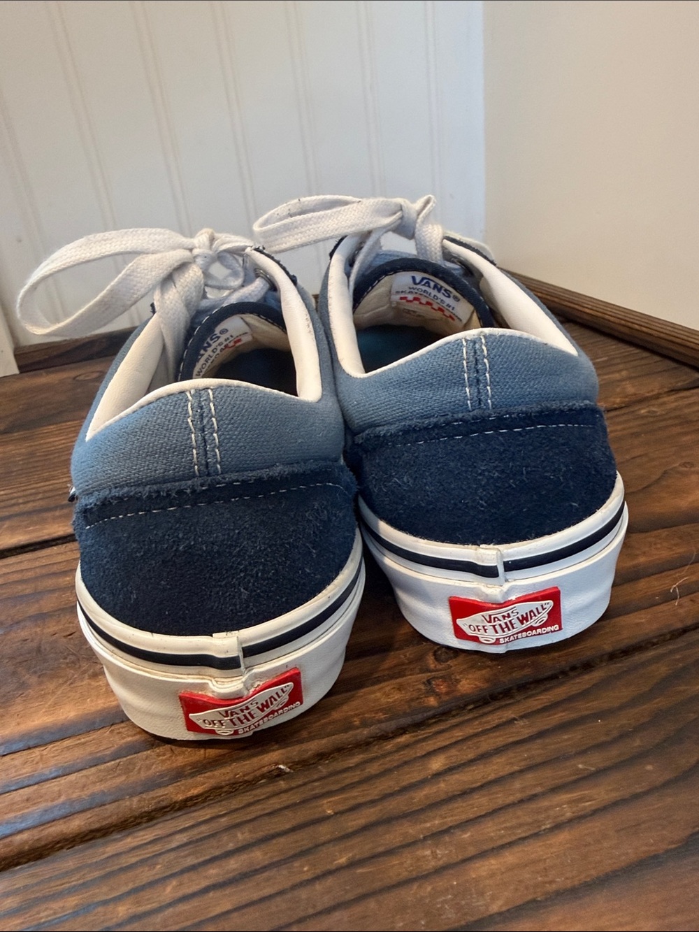 Vans Men's Old Skool Blue Suede Skate Shoes - Picture 5 of 8
